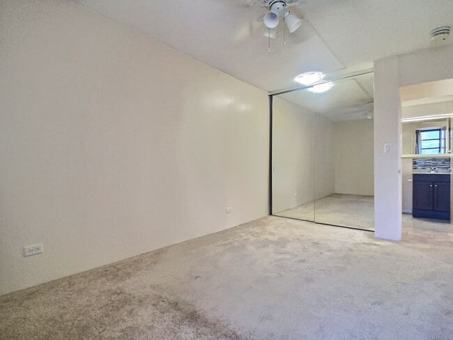 Photo - Cute 1 bedroom 1 bath with parking Unit Makini 604