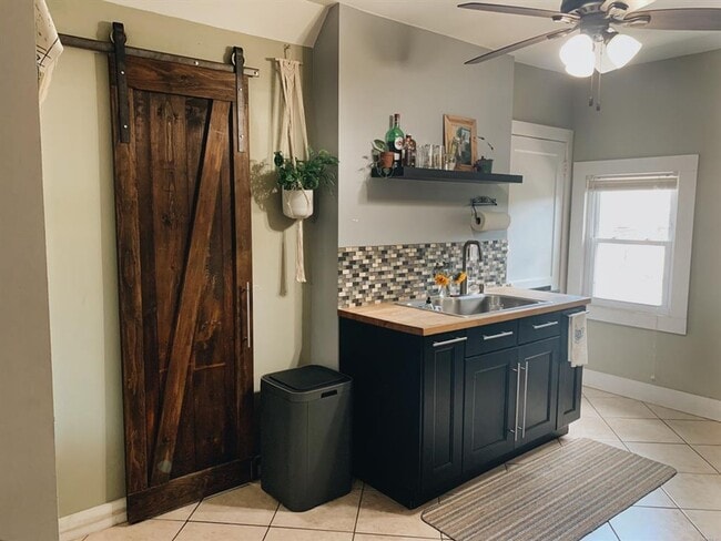 Photo - 99 Olive St Unit 3