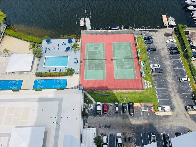 Photo - 2750 NE 183rd St Unit 2610