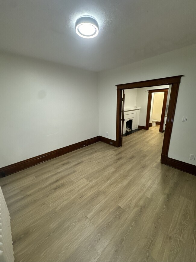 Photo - 7 Centre St Unit 4