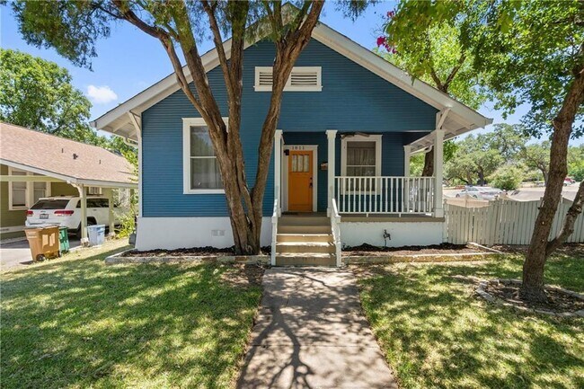 Photo - 1811 Nickerson St