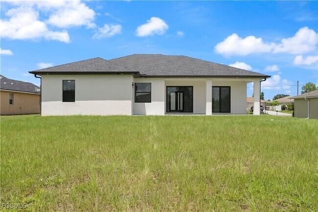 Building Photo - 3005 28th St SW