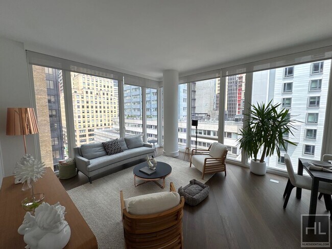 Building Photo - East 44th Street Unit 12E Rental