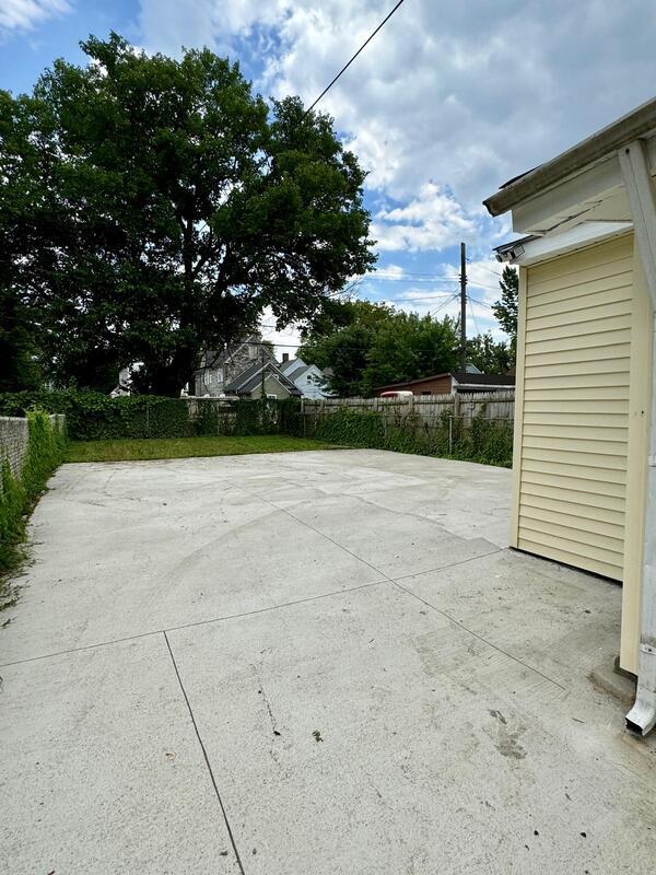 Photo - 1615 E 47th St