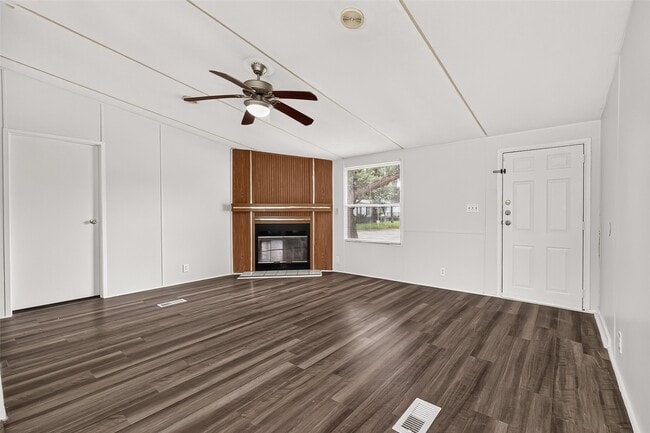 Photo - 20306 Mountain Dale Dr