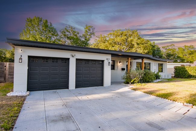 Photo - 3811 Hargill Dr