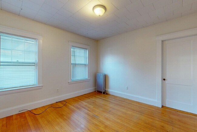Photo - 14 Park St Unit 1