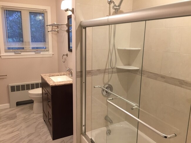 Photo - 793 Dedham St