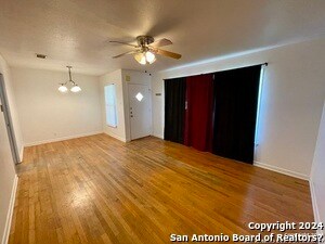 Photo - 338 Addax Dr