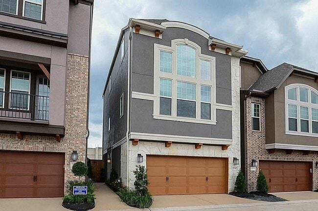Photo - 2716 Church Wood Dr