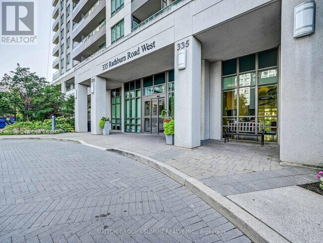Photo - 335 Rathburn Rd W Unité 701
