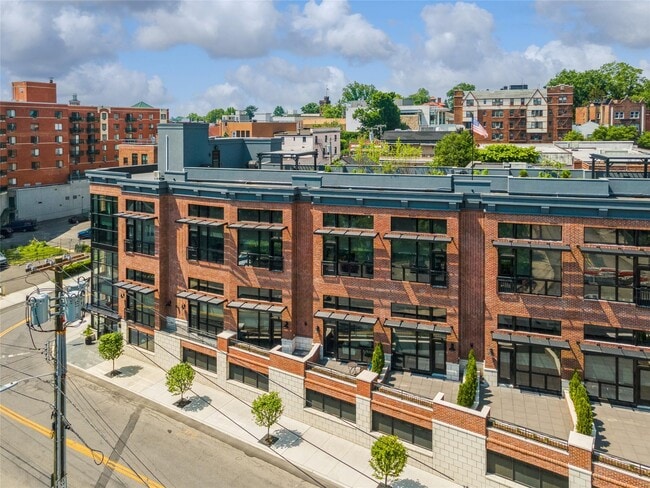 Building Photo - 172 E Prospect Ave Unit 202 Rental