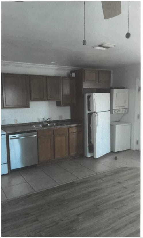 Photo - 3271 NE Indian River Dr Apartments