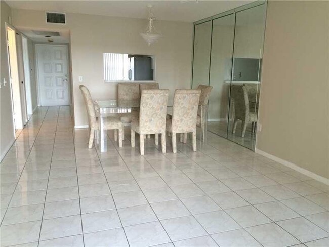 Photo - 701 SW 141st Ave Unit 405r