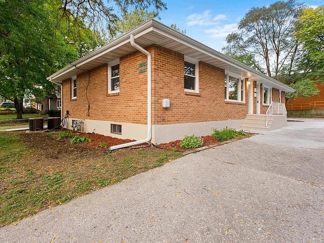 Photo - 1610 Remington Rd House