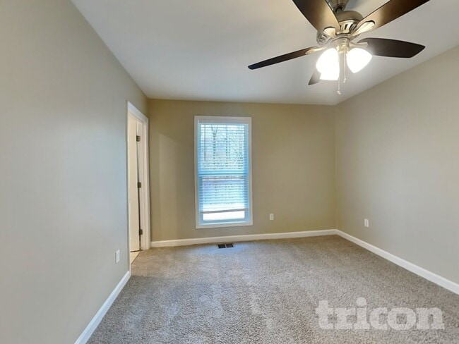 Photo - 1026 Chelsea Dr