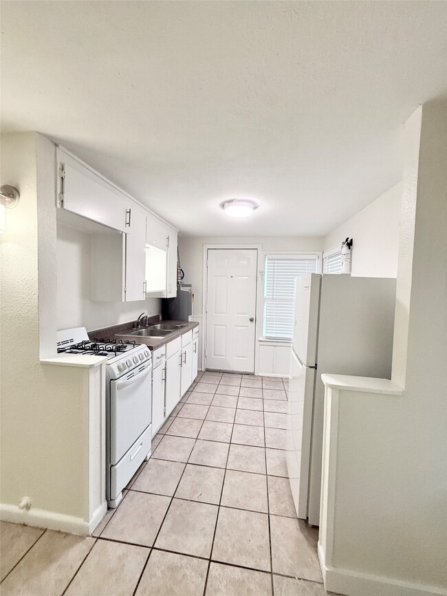 Photo - 2714 Carrolton St Unidad BACK