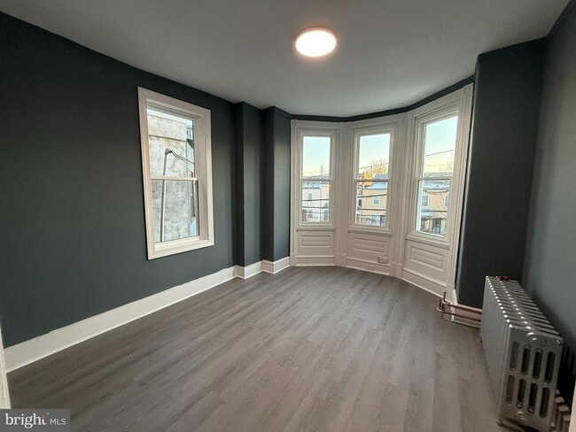 Photo - 3144 Clifford St