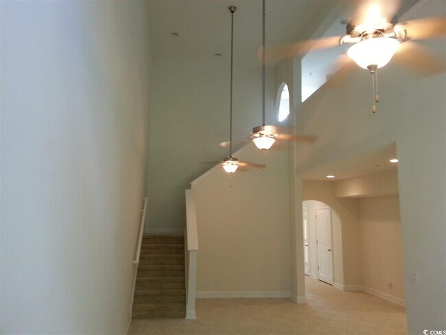 Photo - 140 Villa Grande St