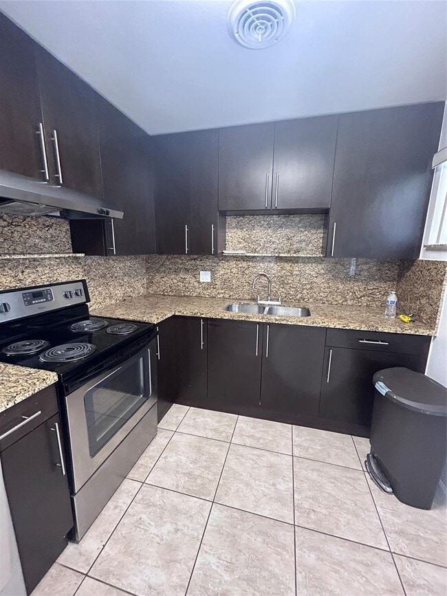 Photo - 3500 Polk St Unit ONE OF A KIND CONDO