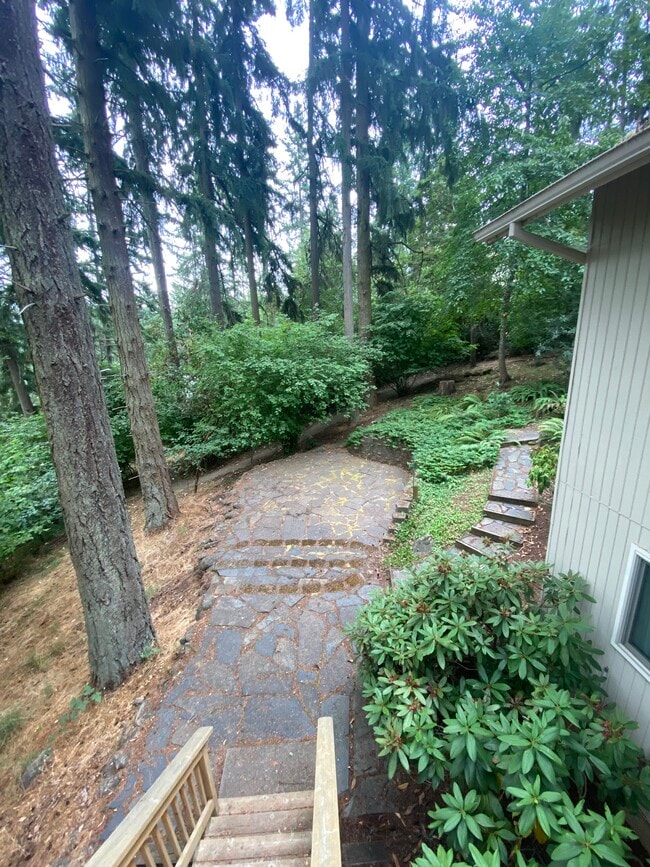 Photo - 2834 Warren St