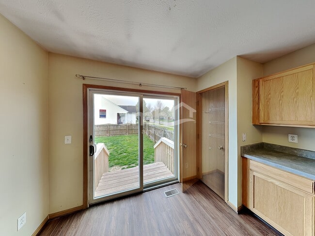Photo - 1833 Kathiwade Dr