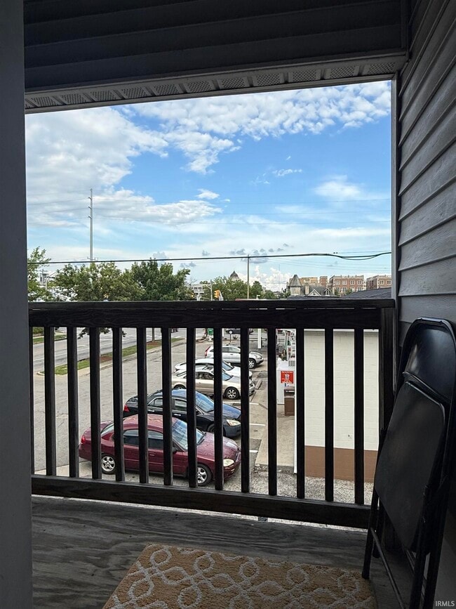 Photo - 515 W Kirkwood Ave