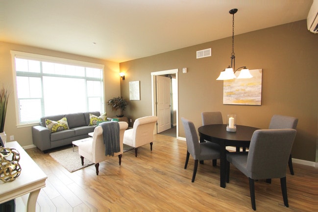 Silver Leaf Residences 1