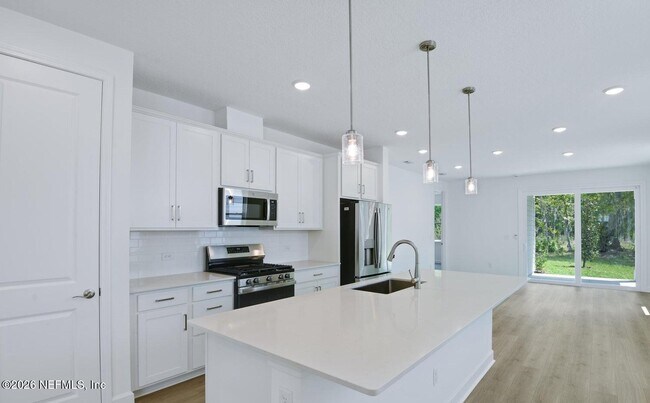 Photo - 434 Cedar Elm Wy