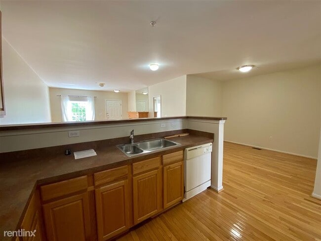 Photo - 1045 Maiden Ln