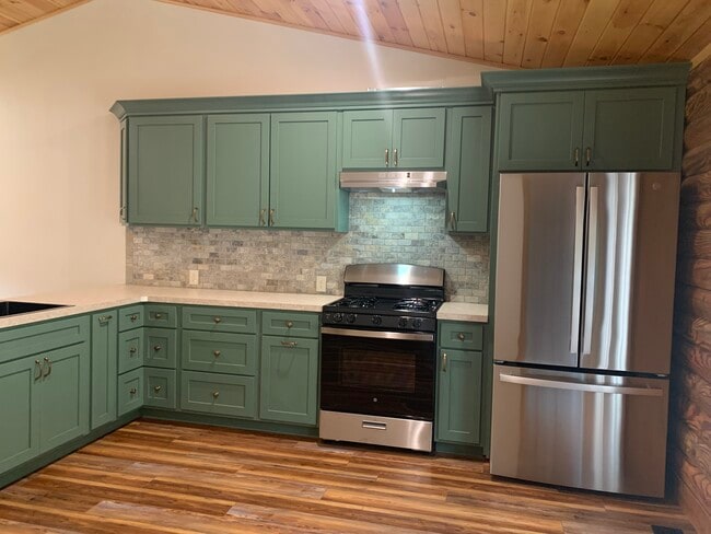 Building Photo - 8947 N Clendenning Creek Rd Unit A