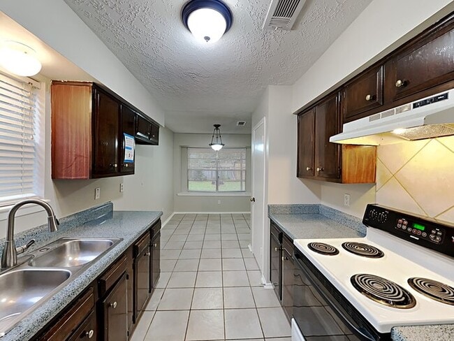 Photo - 4315 Sloangate Dr