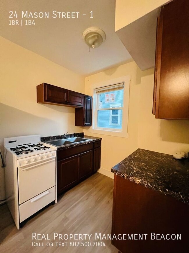 Photo - 24 Mason St Unit 1