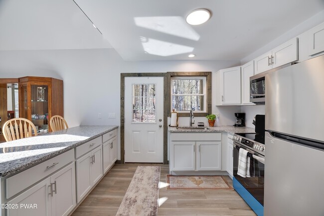1121 Cobblewood Rd