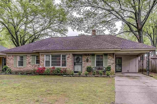 Building Photo - 1663 Estate Dr