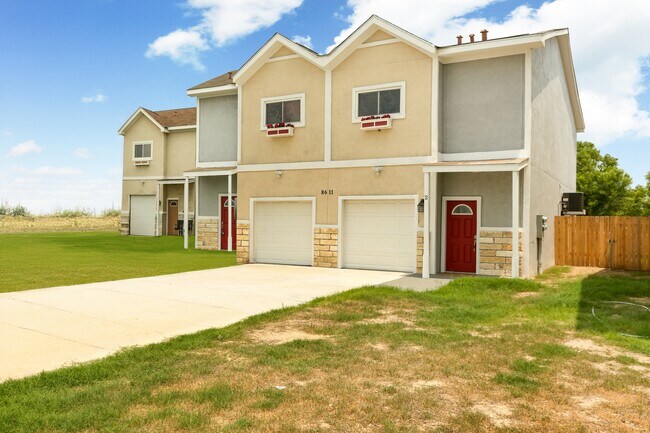 Building Photo - 8611 Key Windy Way