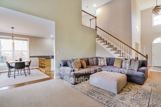 Photo - 5510 Faye Dr