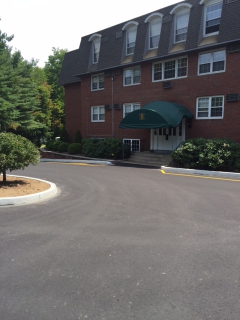 Photo - 34 Padanaram Rd Unit 3RD FLOOR