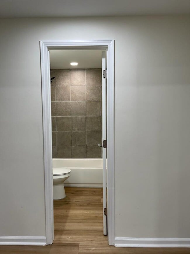 Photo - 567 Woodland Ln