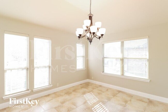 Photo - 1125 Marigold Dr