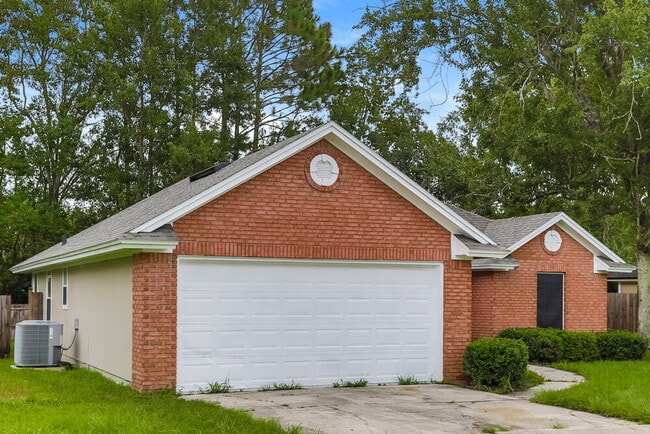 Photo - 1804 Sherwood Dr