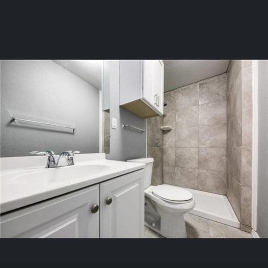 Photo - 5136 Bourquin St