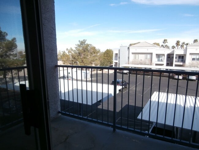 Photo - 2201 Ramsgate Dr Unit 523