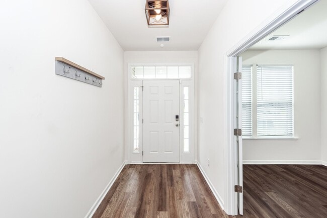 Photo - 3 Bedroom, 2.5 Bathroom Home in Hunters Bend - Ladson