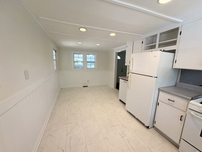 Photo - 4579 Spring St