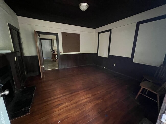 Photo - 125 Arnold St