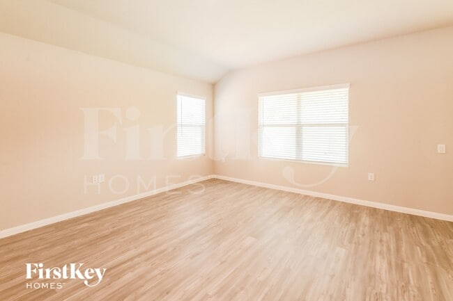 Photo - 4419 Meadowland Pl