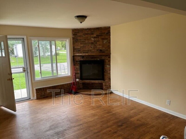 Building Photo - 1346 Flamingo Dr Rental