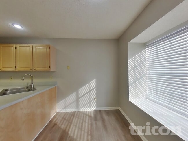 Photo - 3373 Millcrest Pl