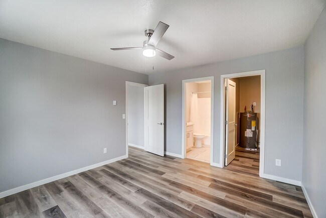 Chardon Place Apartments and Townhomes